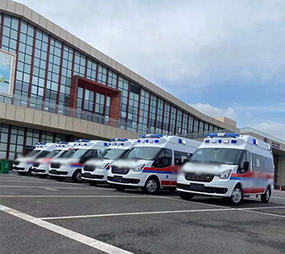 类乌齐县服务车队展示